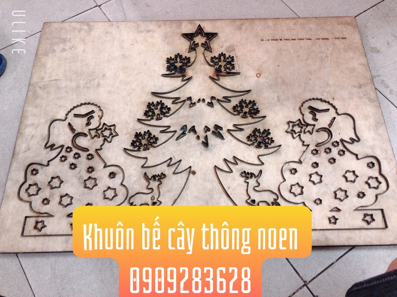 Khuôn bế cây thông noel